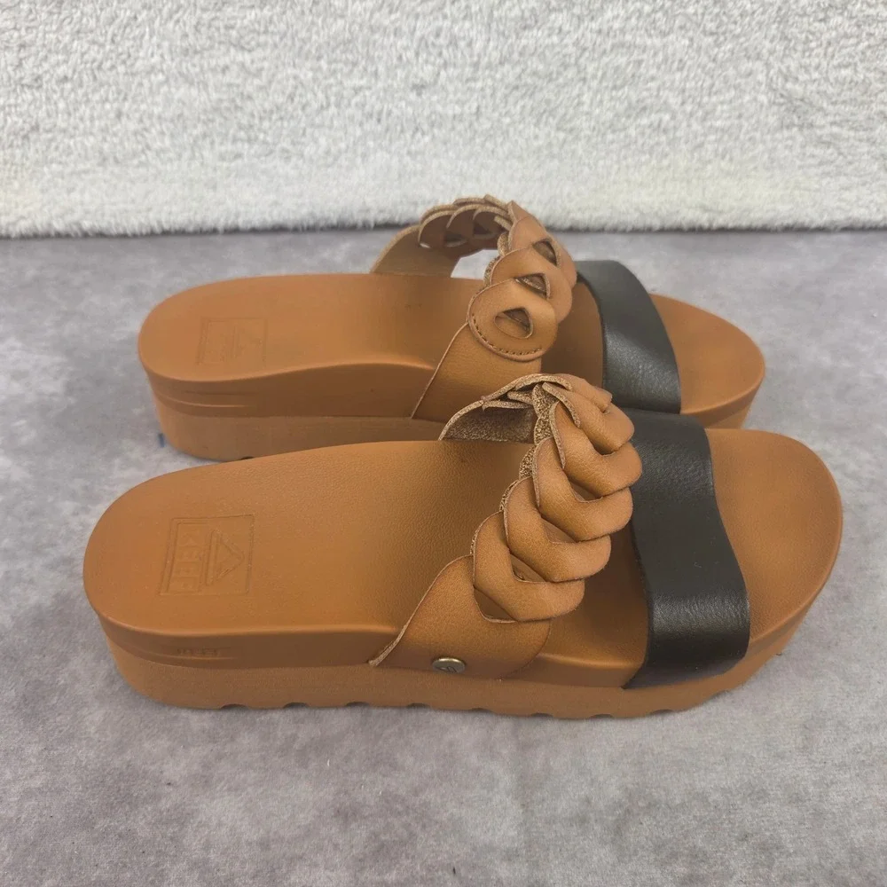 Reef cushion vista